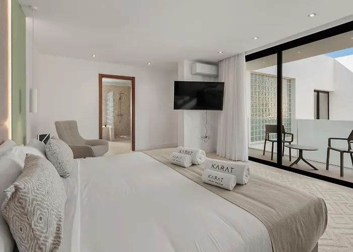 Karat Esmeralda Costa Adeje