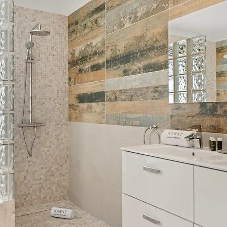 فيلة Karat Esmeralda أذيخي